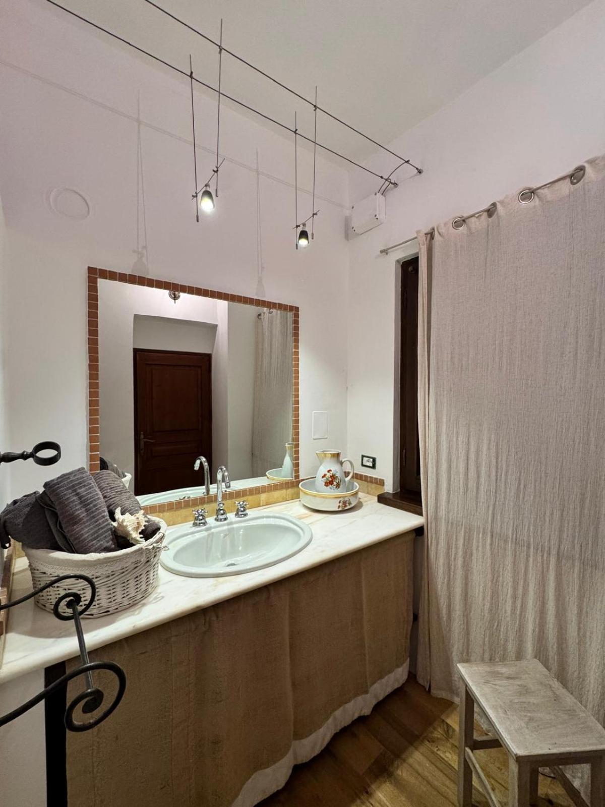 Al Riccio Bed and Breakfast Cocconato Exteriör bild